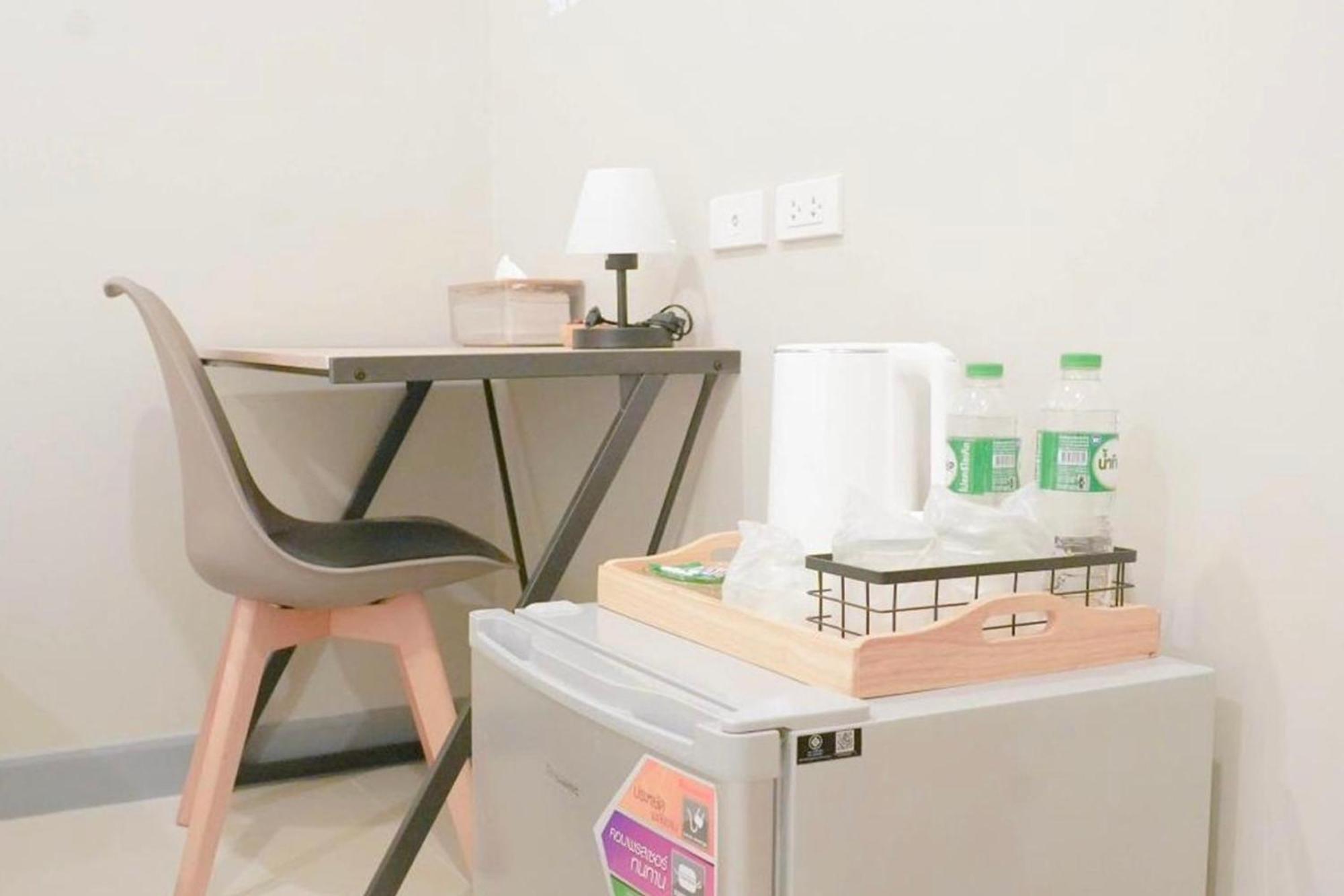 Bnb98 Silom Hotel バンコク都 エクステリア 写真