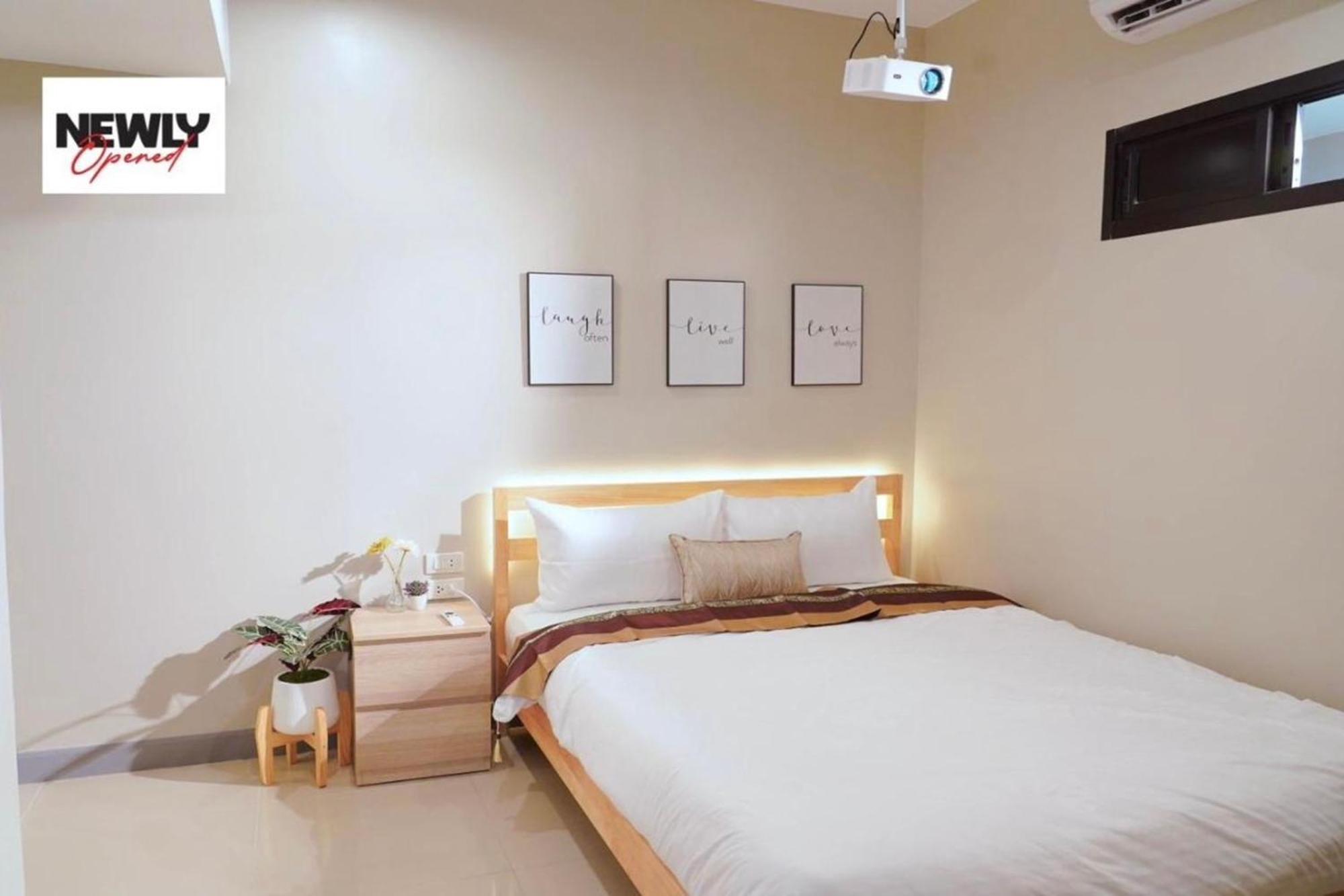 Bnb98 Silom Hotel バンコク都 エクステリア 写真