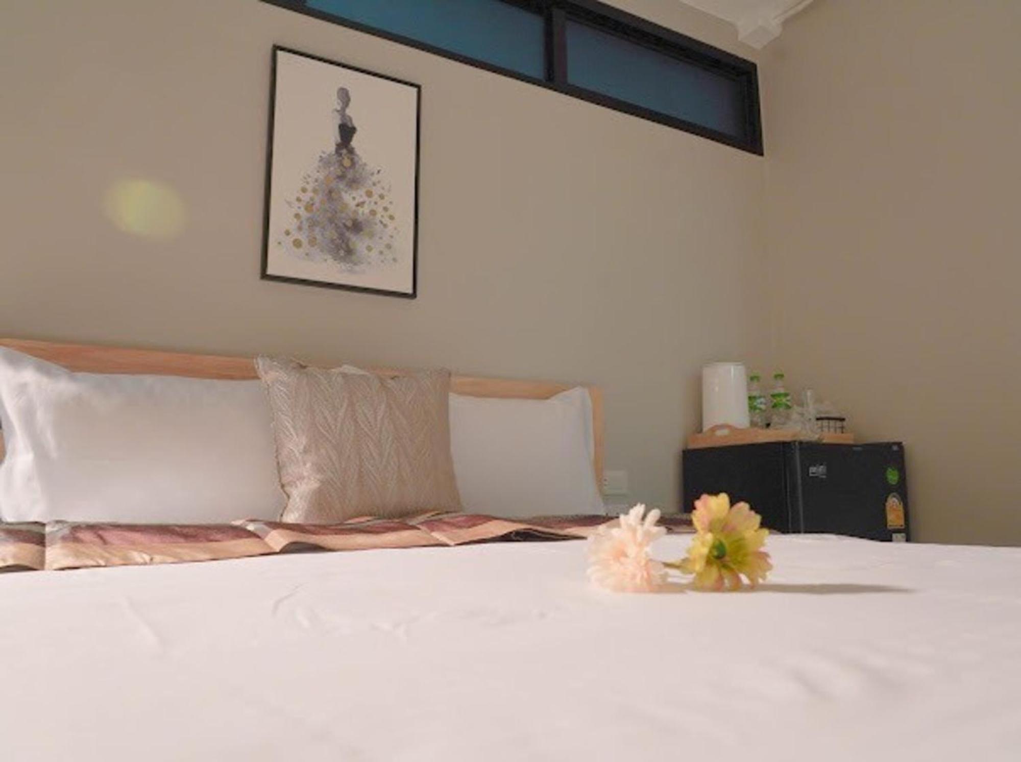 Bnb98 Silom Hotel バンコク都 エクステリア 写真