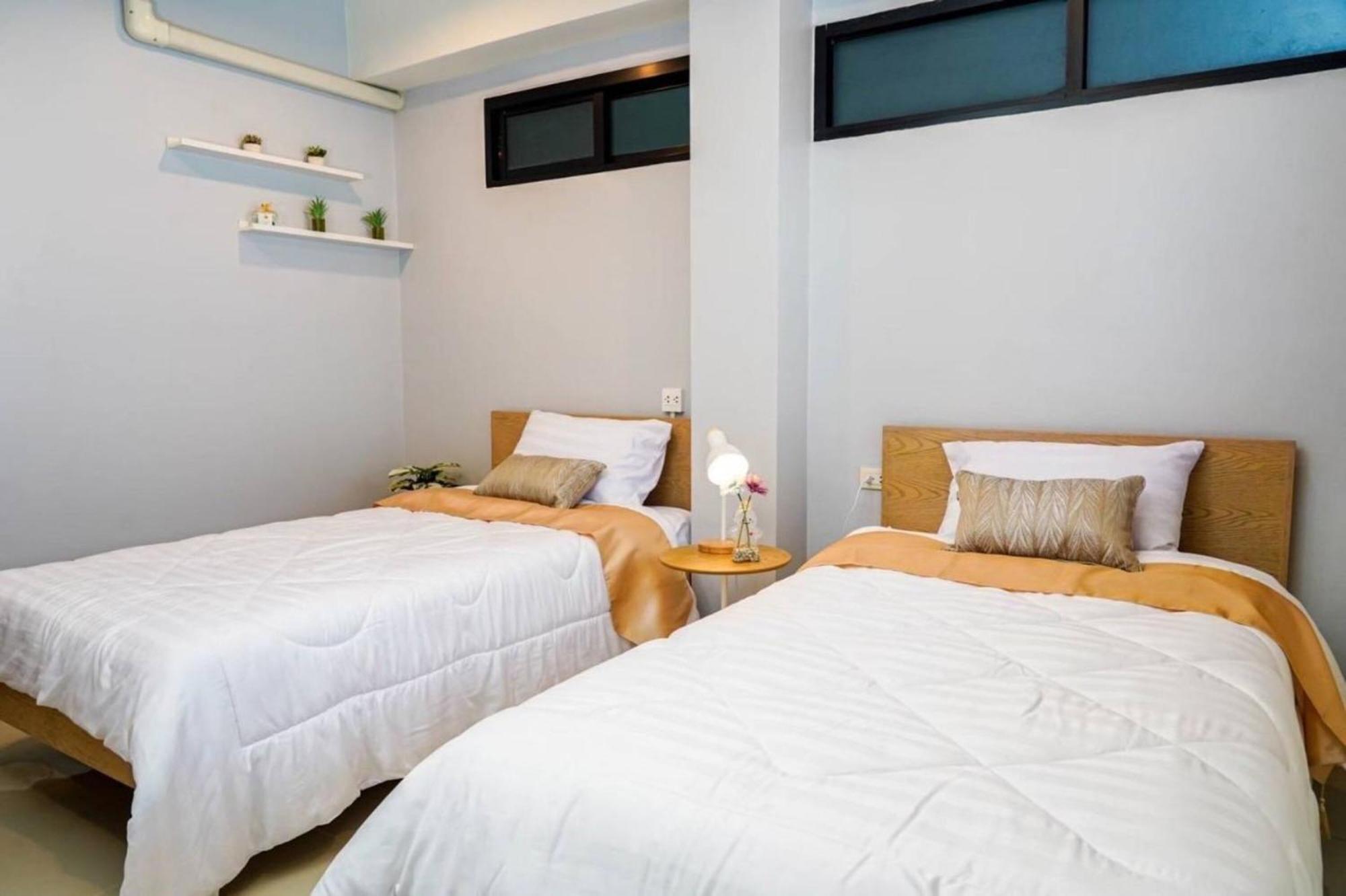 Bnb98 Silom Hotel バンコク都 エクステリア 写真