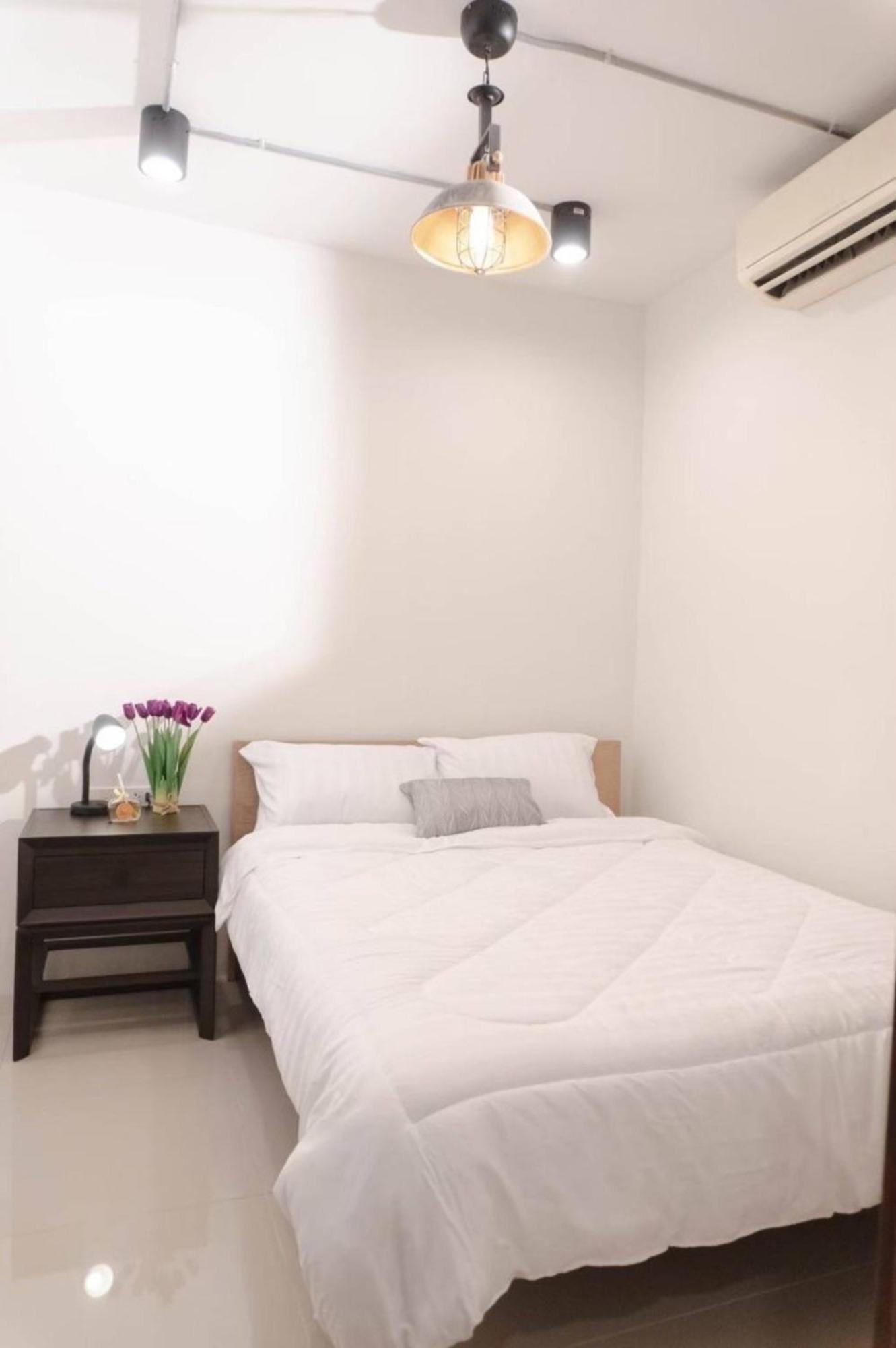 Bnb98 Silom Hotel バンコク都 エクステリア 写真