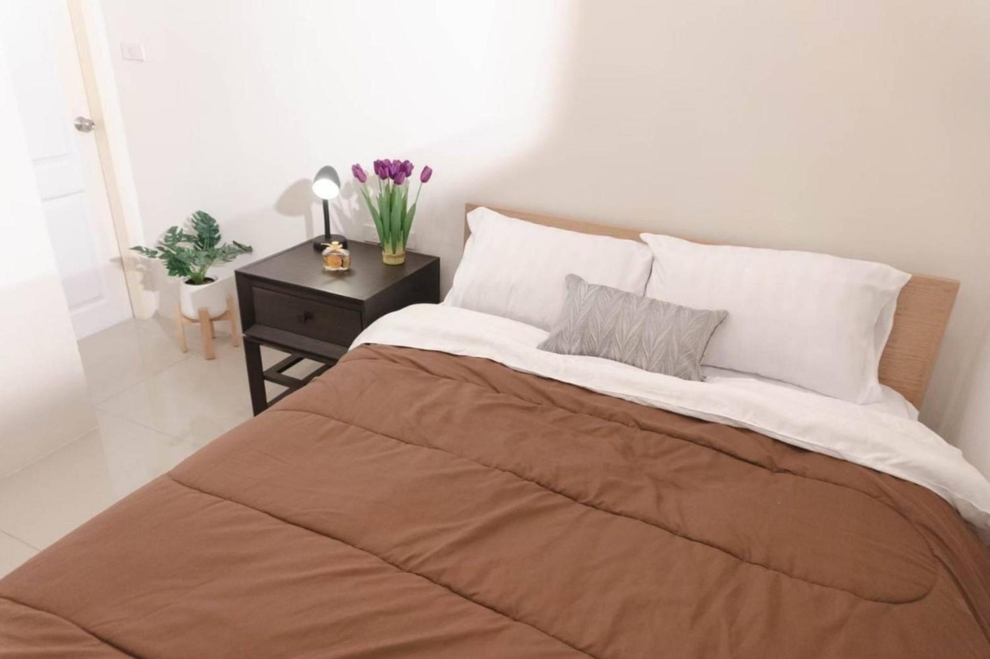 Bnb98 Silom Hotel バンコク都 エクステリア 写真