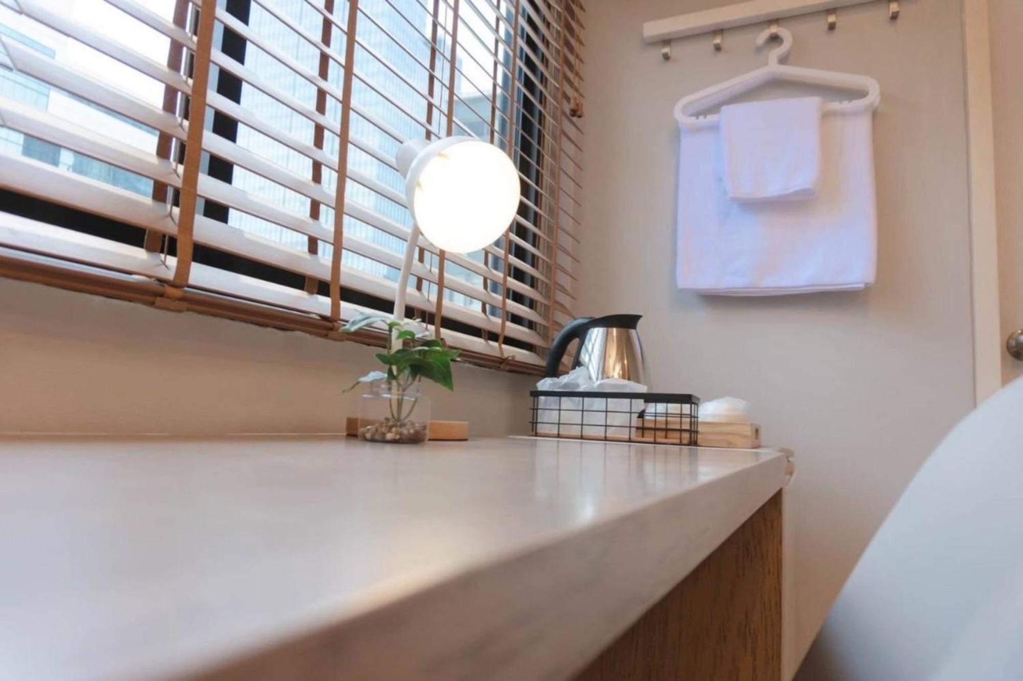 Bnb98 Silom Hotel バンコク都 エクステリア 写真