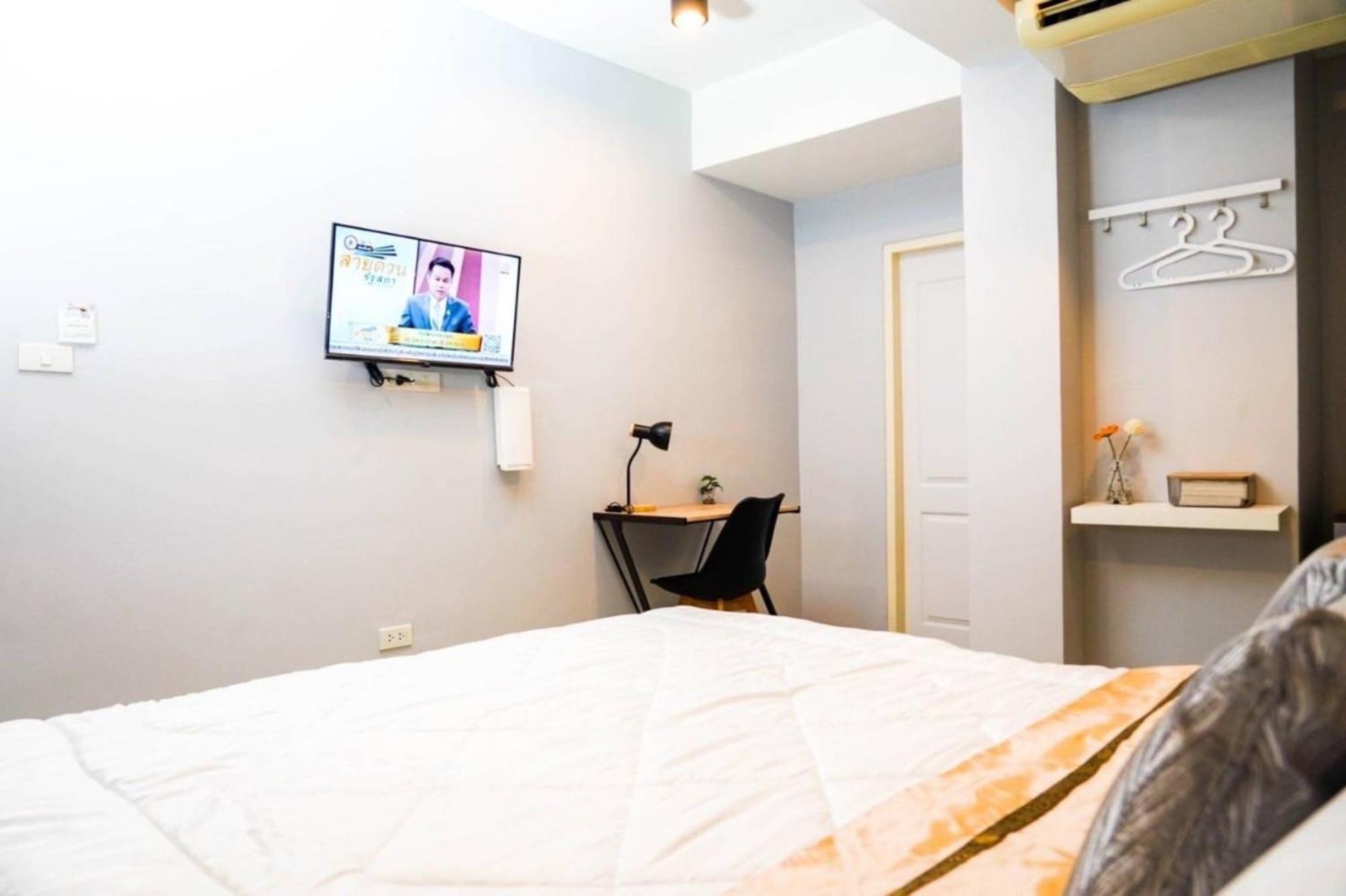 Bnb98 Silom Hotel バンコク都 エクステリア 写真