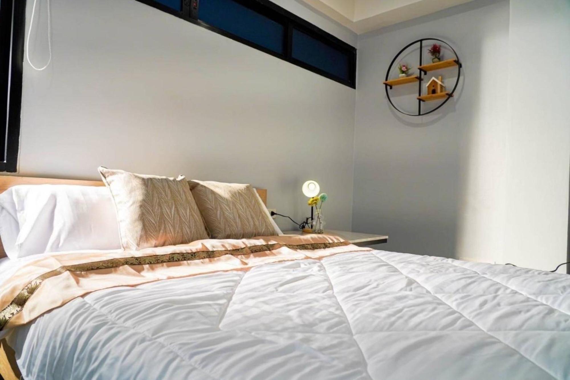 Bnb98 Silom Hotel バンコク都 エクステリア 写真